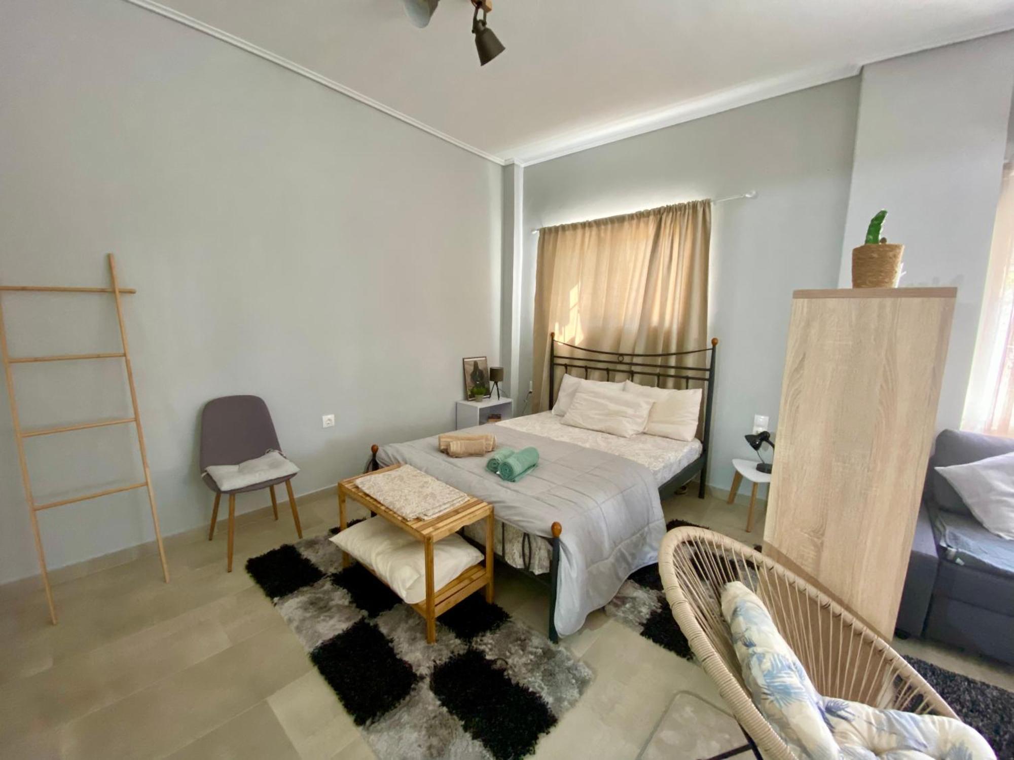 Xrysa'S Central City Apartment Missolonghi Экстерьер фото